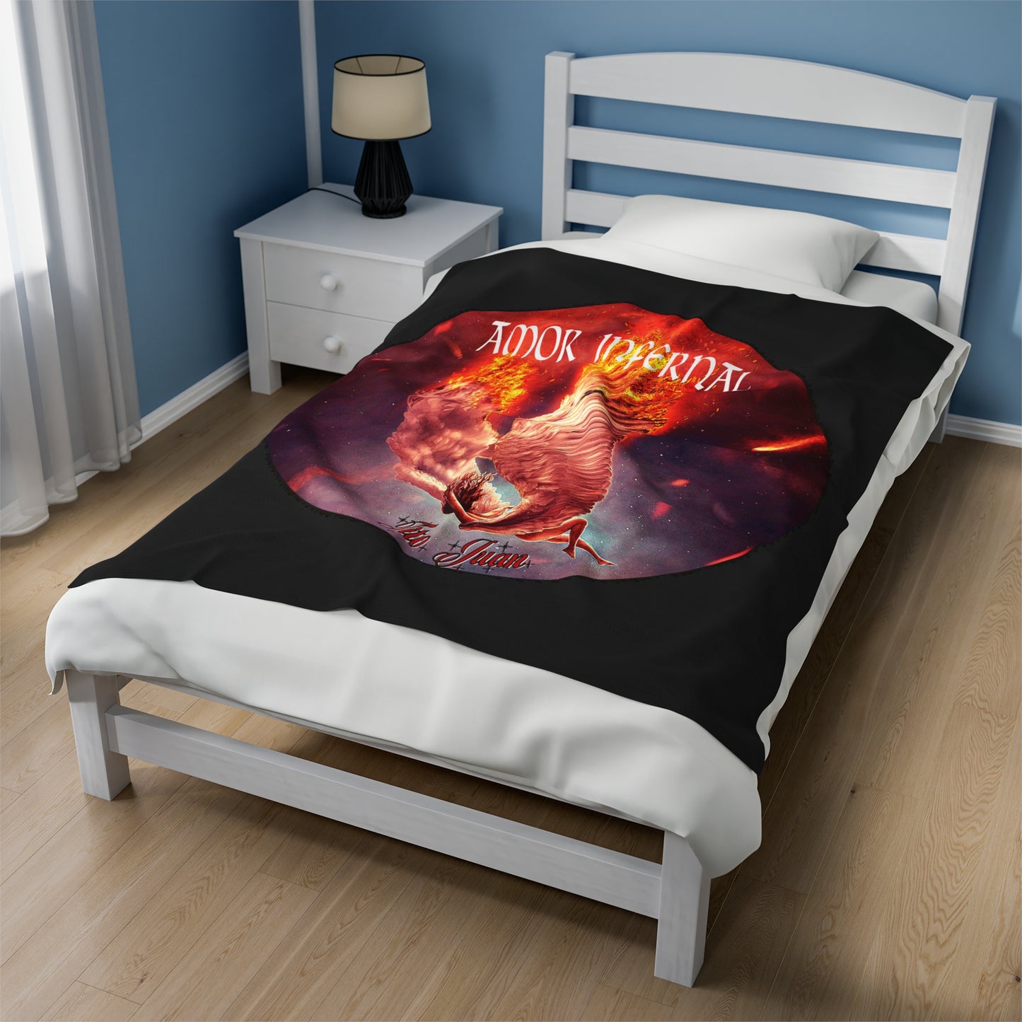 TitoJuan, Amor infernal, Velveteen Plush Blanket